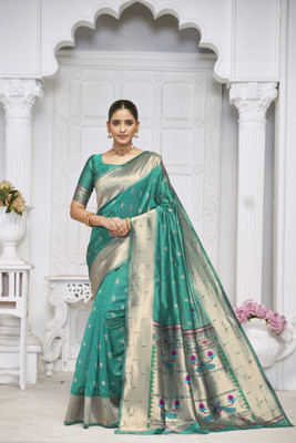 ROOP LAVANYA Woven Kanjivaram Jacquard, Cotton Silk Saree(Light Green)
