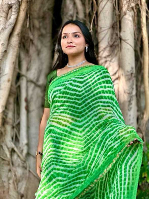 HouseOfCommon Printed Bollywood Georgette Saree(Green)