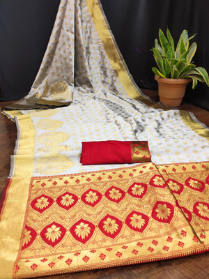 Kanooda Prints Woven Patola Jacquard Saree(Multicolor)