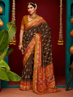 Sareemall Printed Ikkat Tussar Silk Saree(Brown)