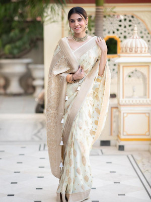 Aldwych Woven Banarasi Silk Blend Saree(White)