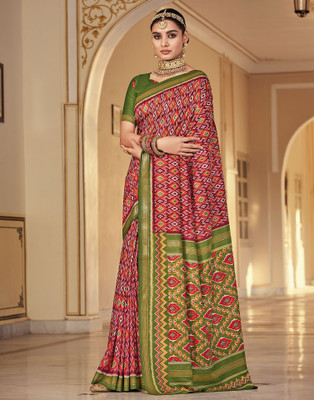 Samah Blocked Printed, Geometric Print, Printed Patola Art Silk Saree(Maroon, Red, Green)