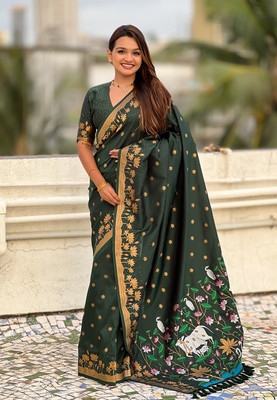 ROOP LAVANYA Woven Paithani Jacquard, Pure Silk Saree(Dark Green, Multicolor)