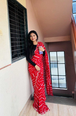 Moda Rapido Embellished, Striped Bollywood Georgette Saree(Red)