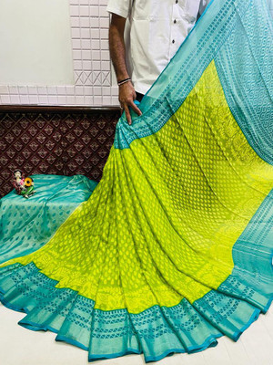 SHIMORI Printed Bollywood Silk Blend Saree(Green)