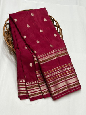 Haniya creation Woven Banarasi Art Silk Saree(Maroon)