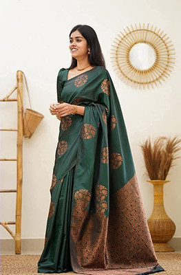 VAKHARIYAFAB Woven, Solid/Plain Kanjivaram Art Silk, Pure Silk Saree(Green)