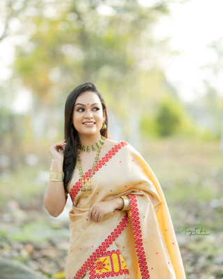 BHAGVATITEXTILE Woven Mekhela Chador Pure Silk Saree(Cream)