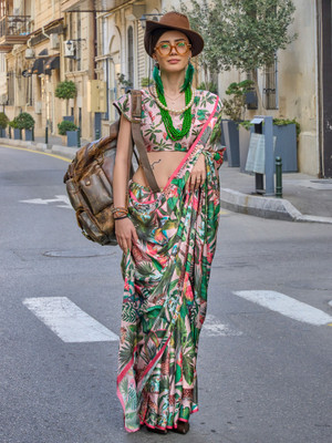 Divastri Printed Bollywood Satin Saree(Green)