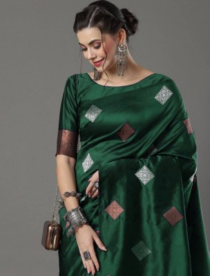 Sassy Hues Woven Kanjivaram Cotton Silk, Art Silk Saree(Green)