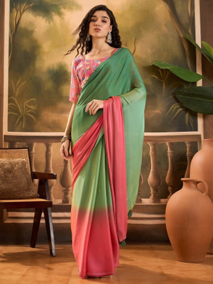 Vichitra Solid/Plain Bollywood Silk Blend Saree(Pink)