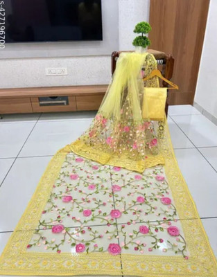 NIYANTAKSH Embroidered Bollywood Net Saree(Yellow)