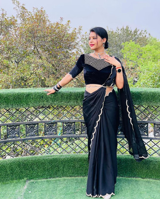 DEVCLOTHINA Solid/Plain Bollywood Chiffon Saree(Black)