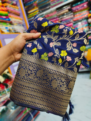 Pashmina Floral Print Saree with Attached Blouse Khadi, Pure Silk Saree(Dark Blue)