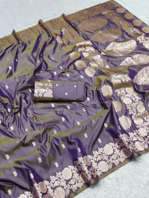 VISVASTA Woven, Printed, Embellished Banarasi Jacquard, Silk Blend Saree(Magenta)