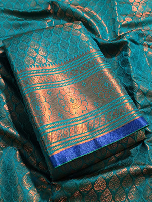 Fascino Fab Striped Banarasi Handloom Silk Blend Saree(Light Green)
