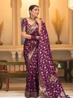 PHEASANT Woven Banarasi Jacquard, Art Silk Saree(Magenta)