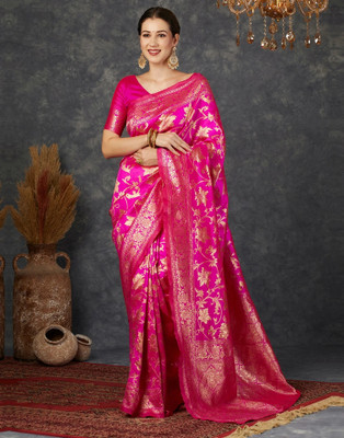 Samah Woven, Embellished, Self Design Kanjivaram Silk Blend, Jacquard Saree(Magenta, Gold)