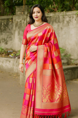 AMRUTKALA SAREES Woven Banarasi Silk Blend Saree(Black)