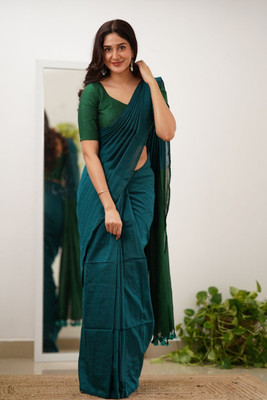 JHILUU Solid/Plain Handloom Pure Cotton Saree(Light Blue)