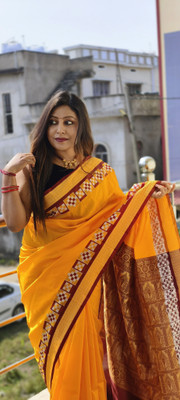 Auora Printed Handloom Pure Cotton Saree(Mustard)