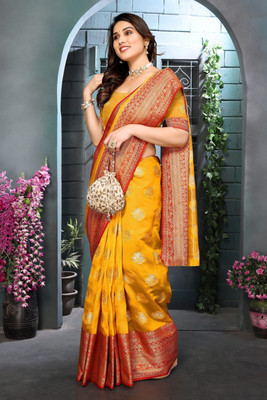 Soor Panchi Woven Kanjivaram Jacquard Saree(Yellow)