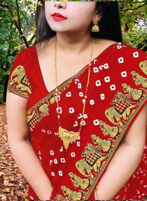 S.R.TEXTILES Embroidered Bandhani Crepe Saree(Red)