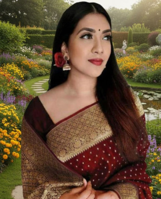 PARAMPARA CREATION Embroidered Banarasi Pure Silk Saree(Maroon)