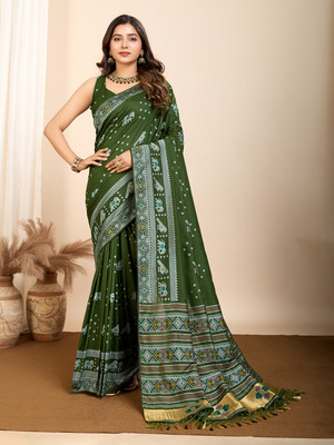 SDGRATITUDE Digital Print, Self Design, Printed Bollywood Pure Silk Saree(Dark Green)