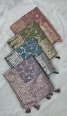 ahana creation Woven, Floral Print, Embellished Banarasi Silk Blend Saree(Green)