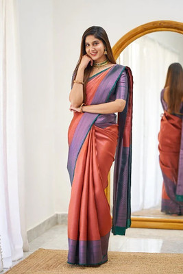 Divastri Woven Banarasi Silk Blend Saree(Pink)
