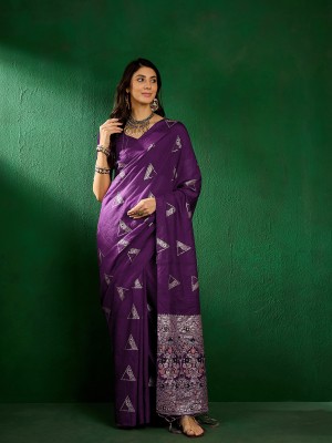 Sangria Woven Banarasi Silk Blend Saree(Magenta)