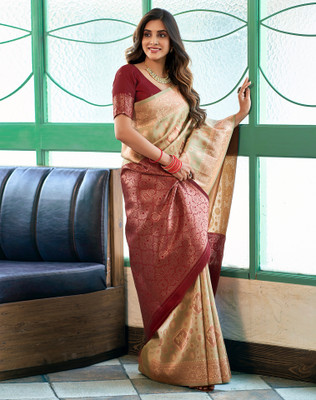 Tasrika Woven, Embellished Banarasi Jacquard, Silk Blend Saree(Beige, Maroon)