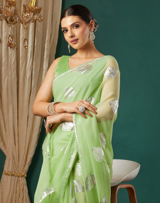 Divastri Printed, Embellished Bollywood Chiffon, Georgette Saree(Green)