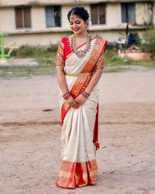 GATISHVAM TEXTILE Self Design Banarasi Art Silk Saree(Cream)