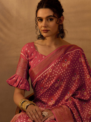 Sareemall Printed Madurai Silk Blend Saree(Pink)