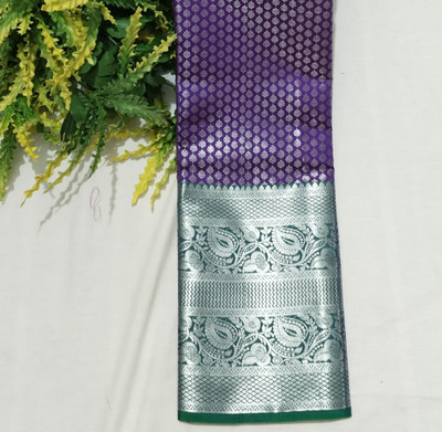 FAIZICREATION Woven, Self Design Banarasi Pure Silk Saree(Pink)