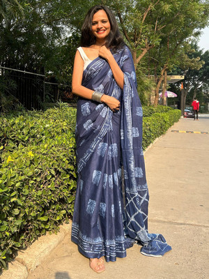 Anouk Rustic Printed Daily Wear Cotton Blend Saree(Dark Blue)