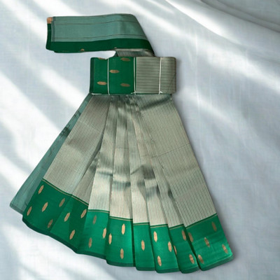 Treasure Collections Striped, Woven Banarasi Silk Blend Saree(Green, Beige)