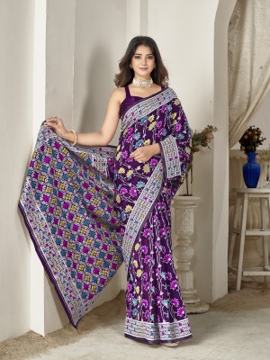 Sariya Woven Banarasi Jacquard, Silk Blend Saree(Purple)