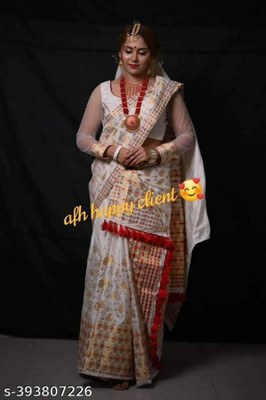 ganric Woven Banarasi Silk Blend Saree(Dark Green)