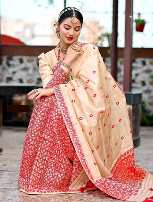 ROSEVILLA Applique Mekhela Chador Silk Blend Saree(Cream)