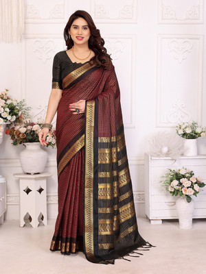 VILLAGIUS Embellished Handloom Cotton Blend Saree(Maroon)