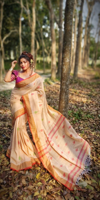 SAYAN CREATION Self Design Handloom Pure Cotton Saree(Cream)