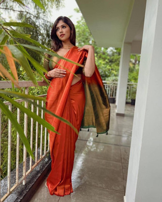 Rudr Venture Solid/Plain Banarasi Cotton Silk Saree(Orange)