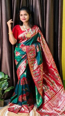 Suto Woven Baluchari Art Silk Saree(Green)