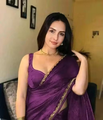 HouseOfCommon Embellished, Embroidered, Solid/Plain Bollywood Chiffon, Pure Silk Saree(Purple)