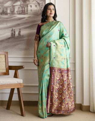 Falessa Woven, Floral Print Banarasi Art Silk Saree(Light Green)