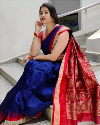 PremiumTextiles Solid/Plain, Temple Border Sambalpuri Silk Blend Saree(Dark Blue)