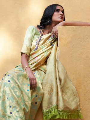 Janasya Woven, Self Design Banarasi Silk Blend Saree(Light Green)